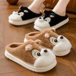 chausson en peluche chien