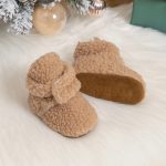 chausson fille à scratch