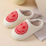 chaussons avec motif smiley rouge