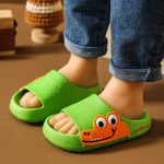 claquette crocodile pour enfant